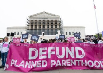 Appeals court hears Medicaid fraud case that could cost Planned Parenthood $1.8 billion