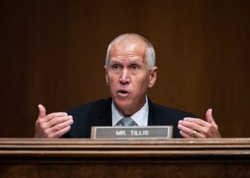 Republican senator vows to block Trump Fed nominee over Powell investigation